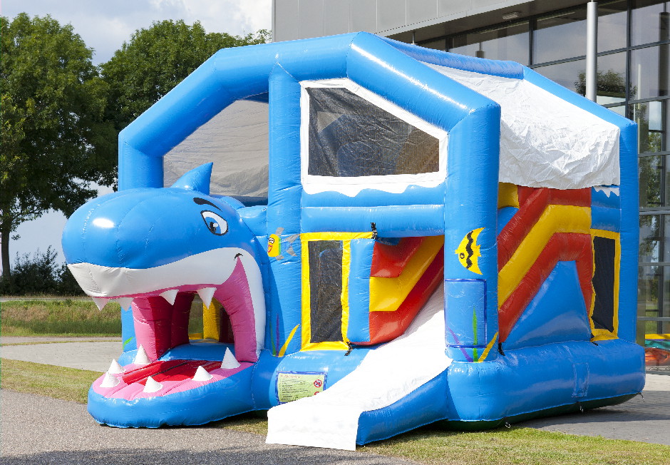 springkasteel winter